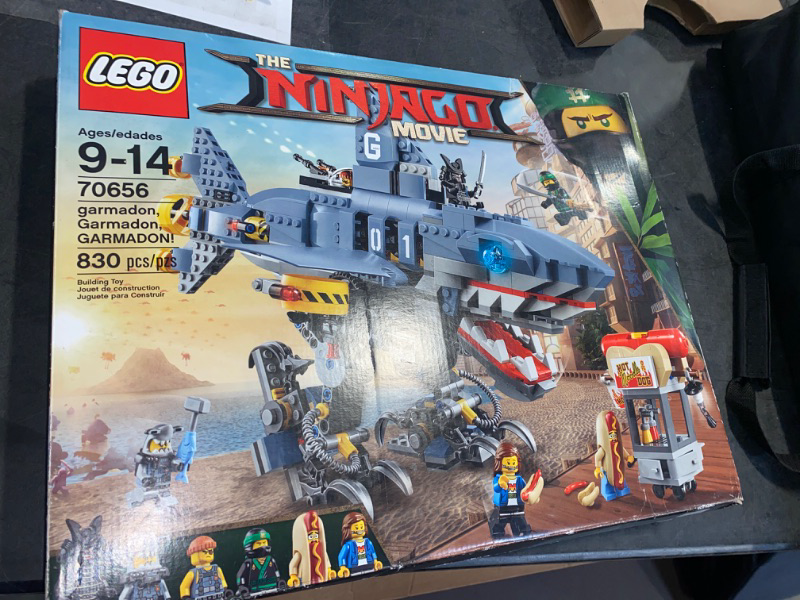 Photo 2 of LEGO The NINJAGO Movie garmadon, Garmadon, GARMADON! 70656 Building Kit (830 Piece) (Amazon Exclusive)
