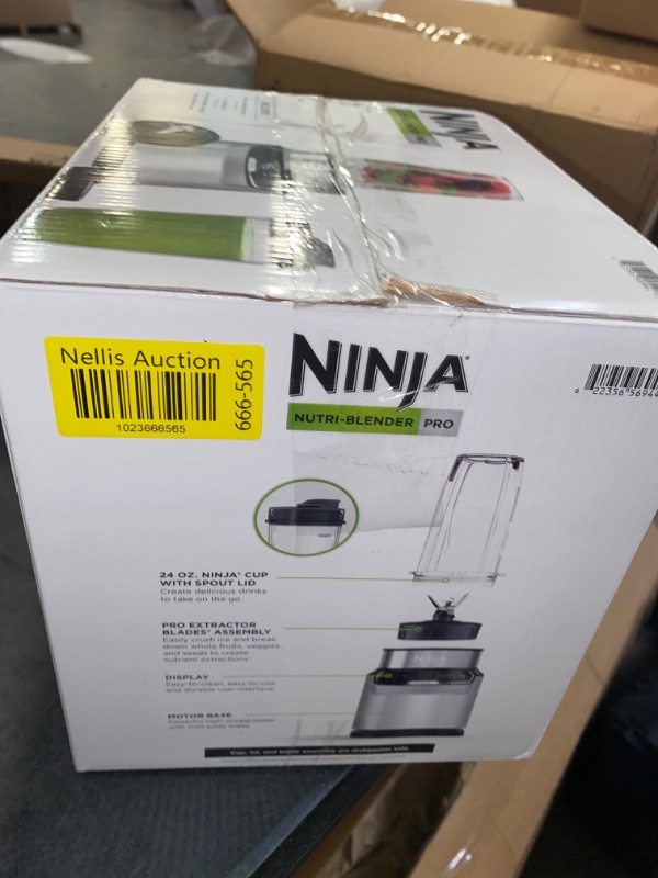 Photo 3 of Ninja Nutri-Blender Pro with Auto-iQ - BN401

