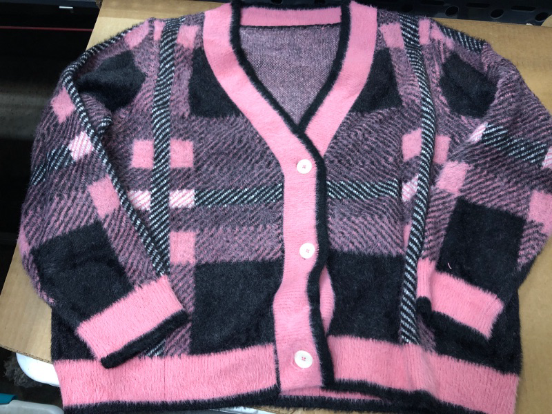 Photo 1 of   Crop Sweater Size XL
