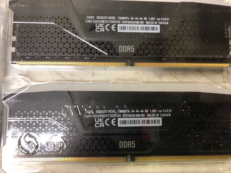 Photo 1 of CORSAIR VENGEANCE RGB DDR5 RAM 32GB (2x16GB) 7200MHz CL34 Intel XMP iCUE Compatible Computer Memory - Black (CMH32GX5M2X7200C34) 7200 MHz 32GB (2x16GB) Black