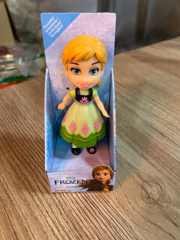 Photo 2 of Disney Princess Poseable Kid Anna Mini Toddler Frozen Doll 3