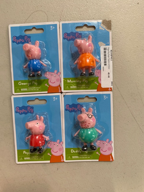 Photo 1 of Peppa Pig Action Figure Bundle 