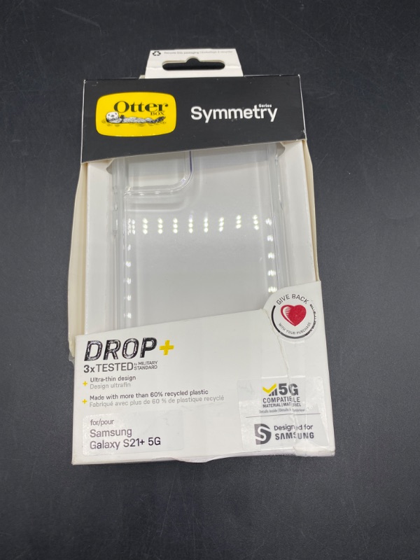 Photo 2 of OtterBox Symmetry Series Case for Samsung Galaxy S21 5G (ONLY - NOT Plus/Ultra/FE) Non-Retail Packaging clear

