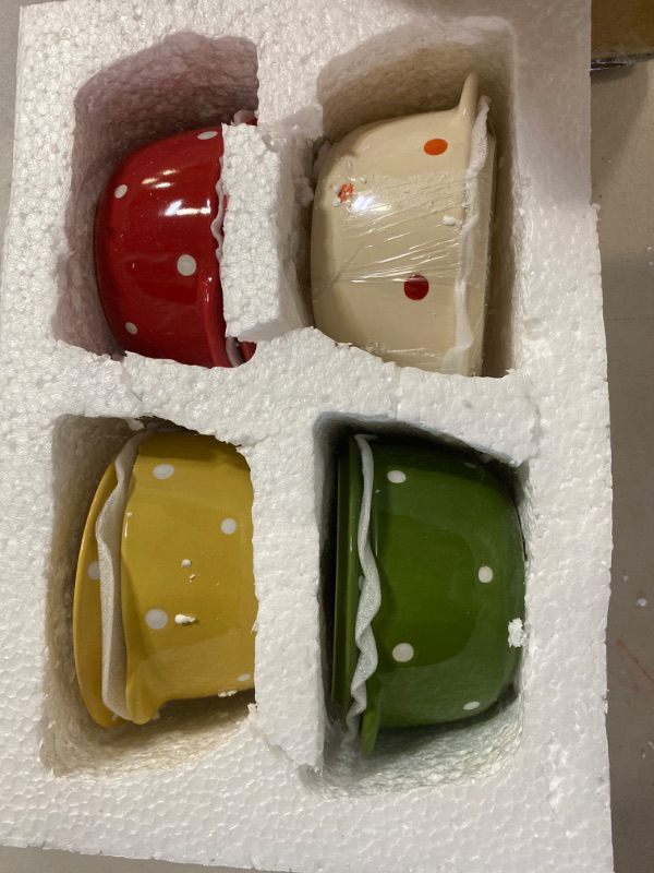 Photo 2 of AVLA 4 Pack Porcelain Ramekins with Lid and Handle, 9 OZ , Ceramic Souffle Soup Creme Brulee Bowls, Oven Safe, Mini Casserole Dish (Polka Dot, Assorted Color)
