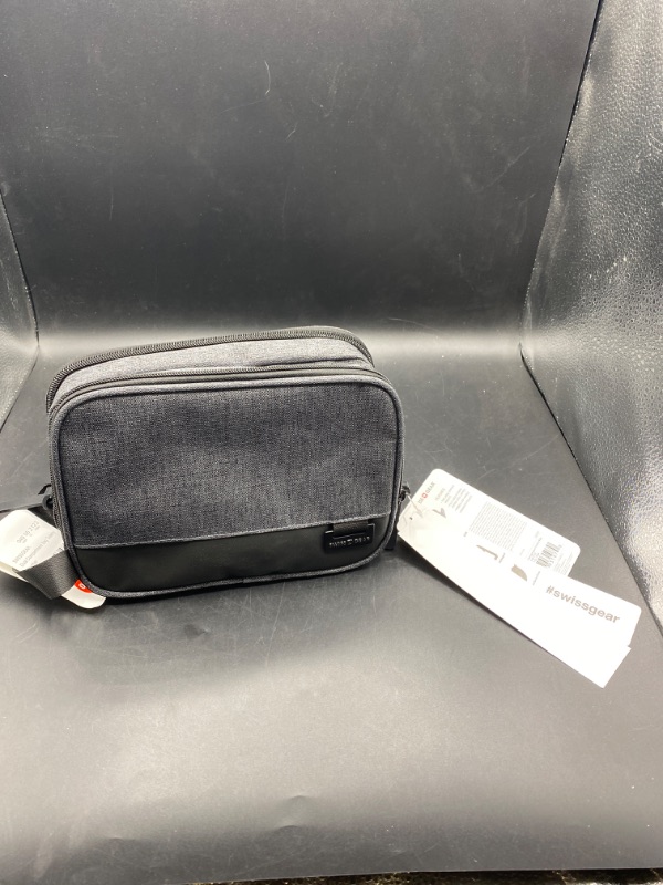 Photo 2 of SWISSGEAR Heather Gray Toiletry Bag