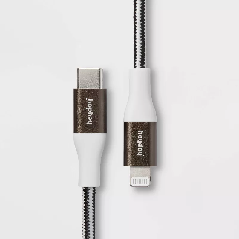 Photo 1 of Lightning to USB-C Braided Cable - heyday™
10ft
