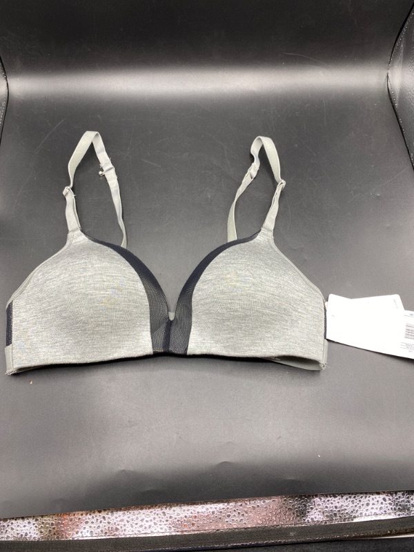 Photo 2 of All.You. LIVELY Women's All Day Deep V No Wire Bra - Heather Gray 34B
