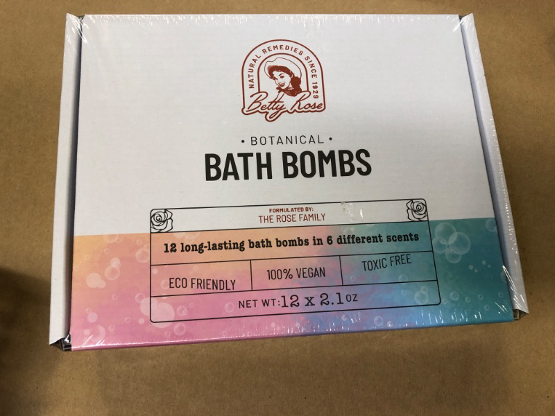 Photo 1 of   BATH BOMBS• BOTANICAL. Betty Rose

  