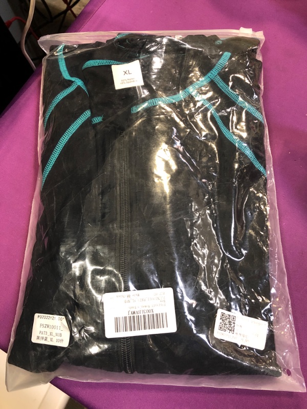 Photo 1 of Ethlauff Women Swim Shirt Rash Guard Long Sleeve Bathing Suit UPF 50+ UV Sun Protection Lightweight Zip Swim Shirt X-Large Black/Blue