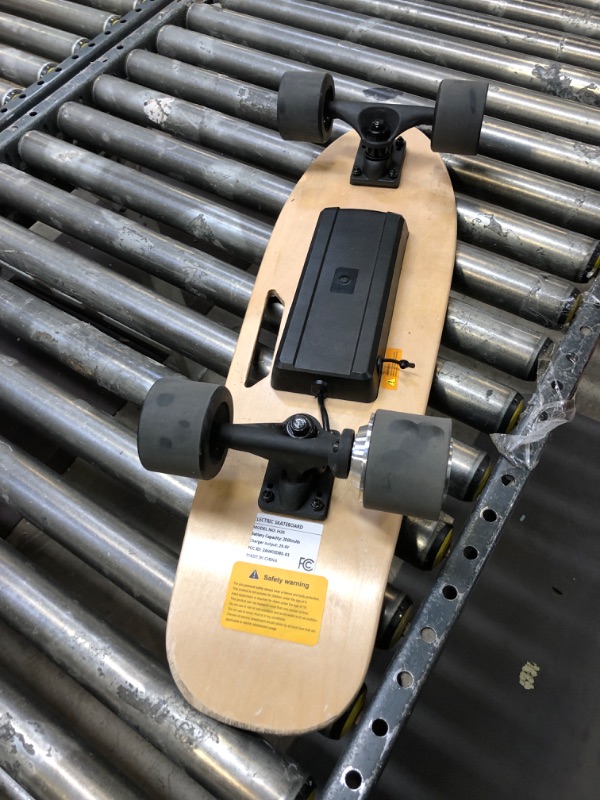 Photo 2 of Electric Skateboard with Wireless Remote Control, Electric Longboard for Adults 7 Layers Maple Electric Skateboards, 20 MPH Top Speed, 10 Miles Range

