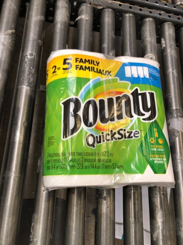 Photo 2 of Bounty Select-A-Size Paper Towels, White, 2 Double Plus Rolls = 5 Regular Rolls
