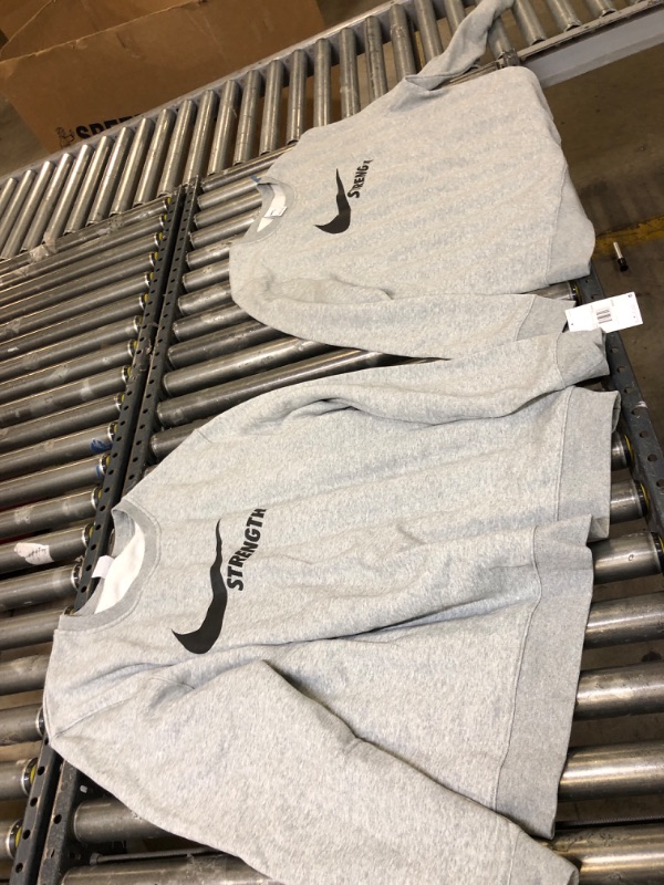 Photo 1 of 2PC NIKE STRENGTH CREWNECK. SIZE XXL 