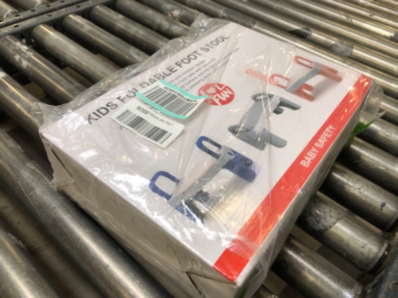 Photo 1 of LOL-FUN Folding Step Stool for Kids, Step Stool for Toddler Bathroom Sink, Child Step Stool for Boys and Girls -Grey Gray 1 pack