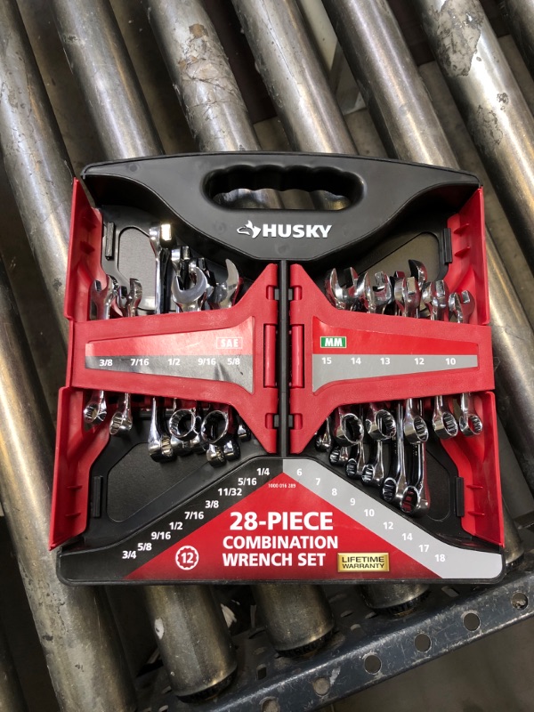 Photo 2 of Husky 28CW002NC 28-Piece SAE and Metric Combination Wrench Set and Plastic Labeled Storage Case