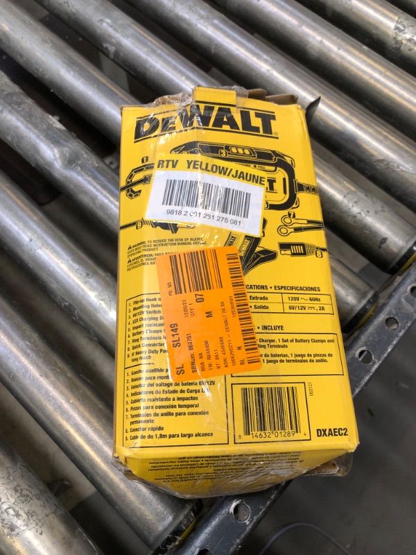 Photo 3 of DEWALT DXAEC2 DXAEC2 Professional 2-Amp Automotive Battery Charger and Maintainer