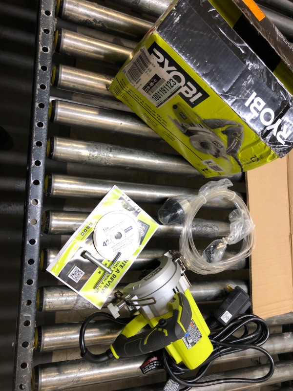 Photo 1 of 4" Hand-Held AC Tile Saw