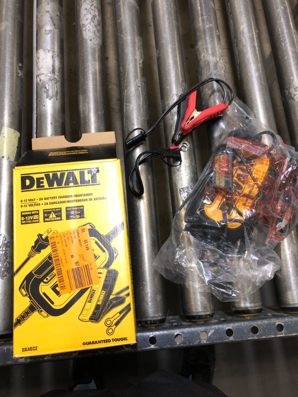 Photo 2 of DEWALT DXAEC2 DXAEC2 Professional 2-Amp Automotive Battery Charger and Maintainer