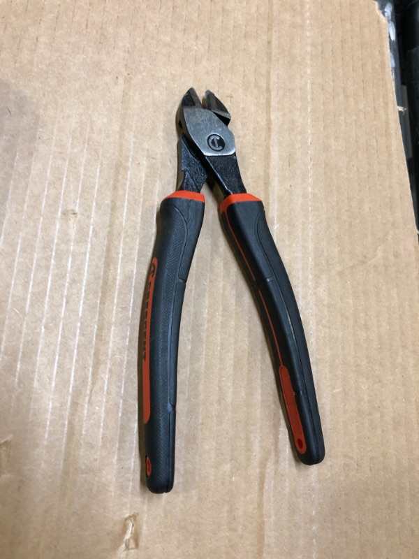 Photo 2 of 8 in. Z2 Dual Material High Leverage Diagonal Cutting Pliers
