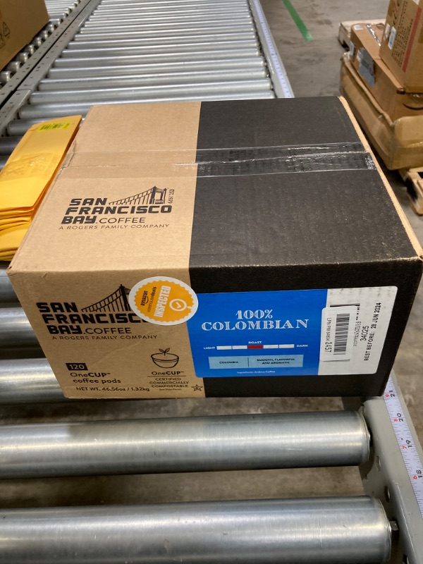 Photo 1 of 100% Colombian OneCUP™ Coffee Pods 120 COUNT 
