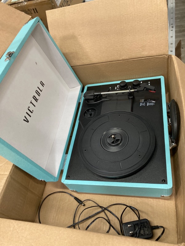 Photo 2 of ***DOES NOT WORK PROPERLY*** Victrola Journey+ Bluetooth Suitcase Record Player, Turquoise (VSC-400SB-TRQ-SDF)