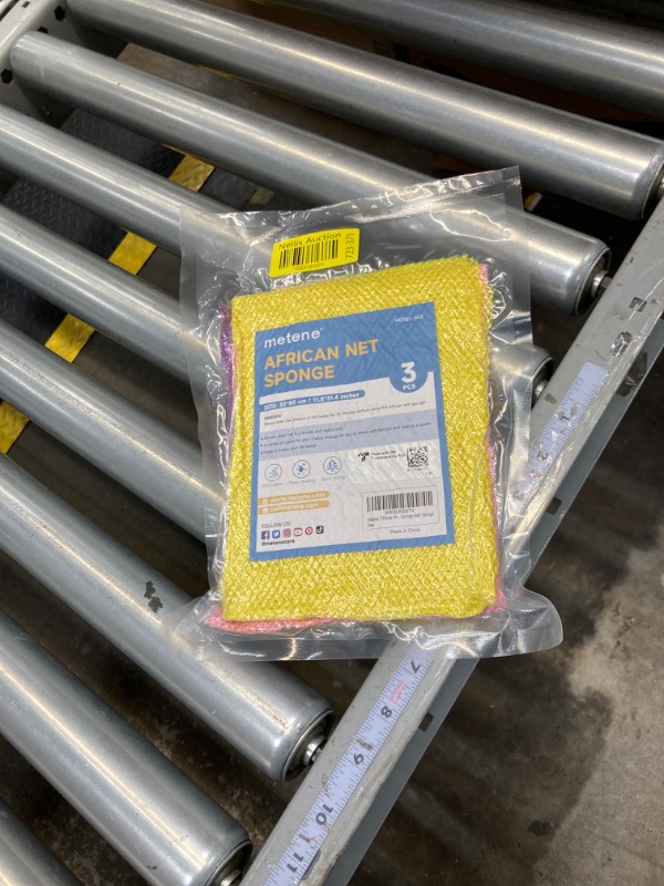 Photo 2 of Metene 3 Pieces African Exfoliating Net, Colorful African Net Cloth, Long African Net Sponge Body Scrubber for Use in Shower, Bath Shower Wash Cloth for Skin Smoother Daily Use (Pink,Purple,Yellow) 1 Count (Pack of 3) Pink,Purple,Yellow