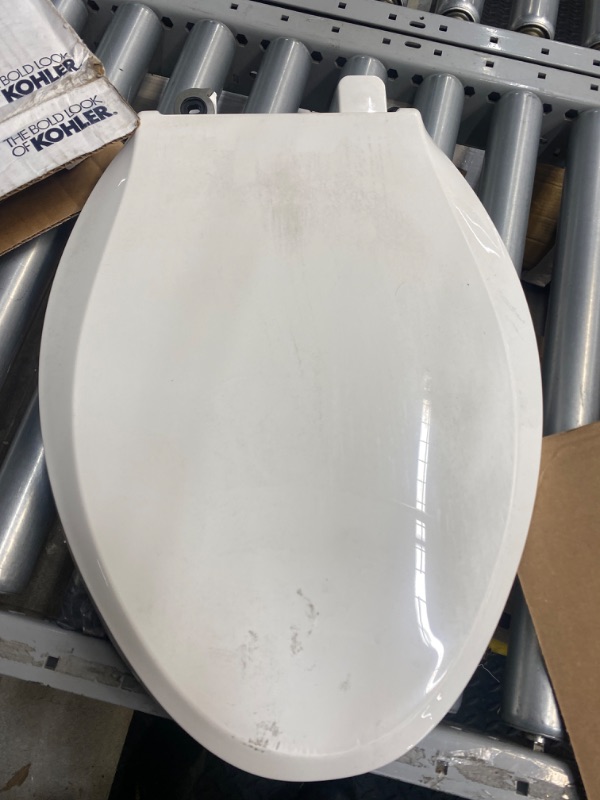 Photo 2 of ***Latch cap is missing ***KOHLER 4636-RL-0 Cachet ReadyLatch Quiet Close Elongated Toilet Seat, White Ready Latch Elongated White