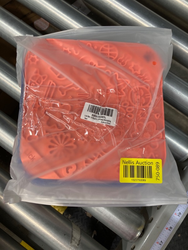 Photo 1 of *** BUNDLE OF 3*** Lick Mat for Dogs and Cats Licking Mats with Suction Cups, 2 Pack Cat Treats Food Mat Slow Feeder Dog Bowls for Anxiety Relief,Pet Supplies for Interactive Dog Toys Pads for Boredom and Stimulating