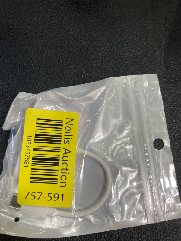 Photo 1 of USB-C Card Reader, Support OTG, Compatible with SD, Micro SD TF Card for USB-C Devices (Note: not Compatible with iPhone 15)
