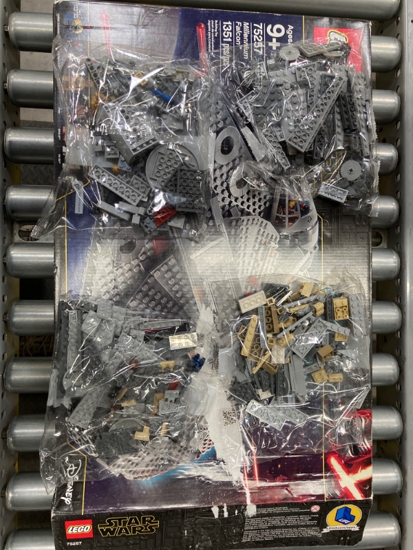 Photo 2 of LEGO Star Wars Millennium Falcon 75257 Starship Construction Set, with Finn, Chewbacca, Lando Calrissian, Boolio, C-3PO, R2-D2 and D-O, The Rise of Skywalker Collection Standard Packaging