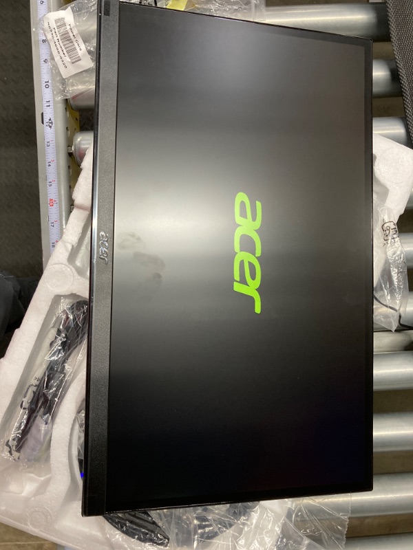 Photo 2 of Acer 27" WQHD 240Hz 0.5ms AMD FreeSync Premium IPS Gaming Monitor (XV272U)
