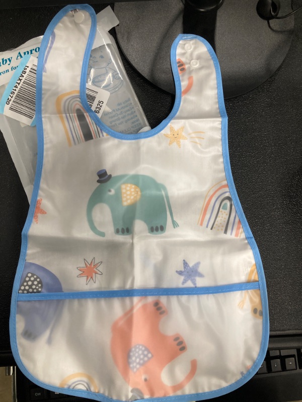 Photo 2 of Baby bibs Waterproof Toddler bib - Feeding bib with Pocket for Infant Boy Girl Washable 6-36M