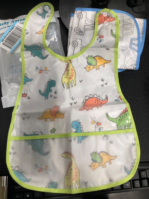 Photo 4 of Baby bibs Waterproof Toddler bib - Feeding bib with Pocket for Infant Boy Girl Washable 6-36M