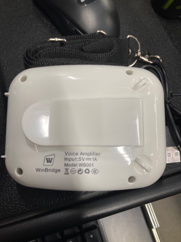 Photo 3 of WinBridge WB001 Portable Voice Amplifier with Headset Microphone Personal Speaker Mic Rechargeable Ultralight for Teachers, Elderly, Tour Guides, Coaches, Presentations, Teacher