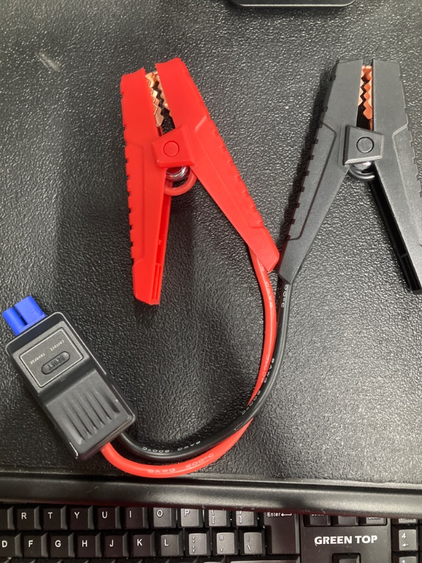 Photo 3 of VTOMAN Portable Jumper Cable,10 Safety Protections Car Booster Clamp Cable for X1, V22 Car Vacuum, V150 Air Compressor, V32 Pressure Washer, V700 Impact Wrench