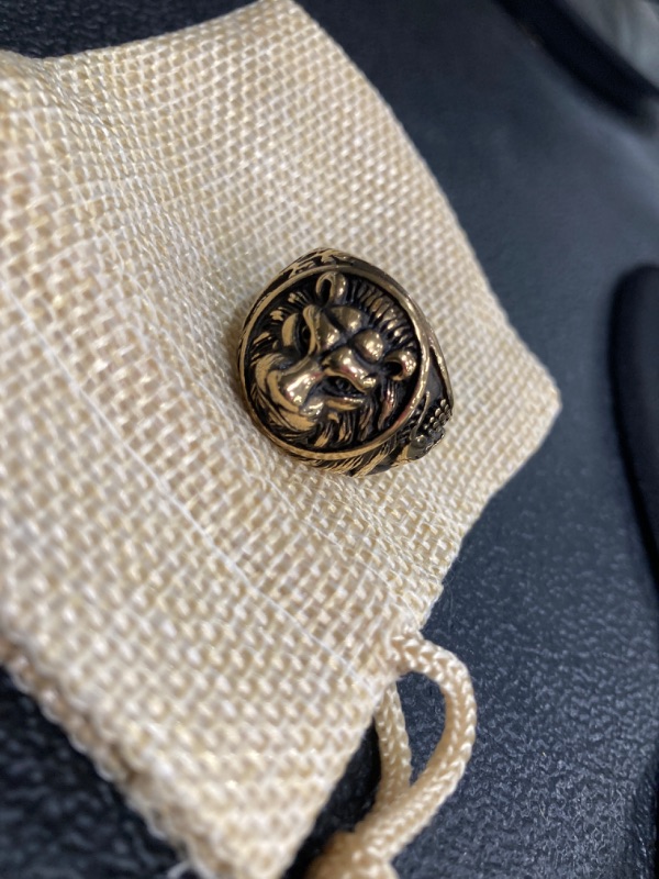 Photo 1 of HZMAN Men's Vintage Stainless Steel Ring Lion Head Shield Biker Gold / Silver / Black