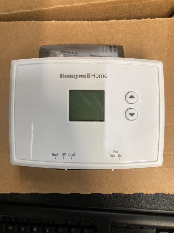 Photo 2 of Honeywell RTH111B1024 Digital Non-Programmable Thermostat