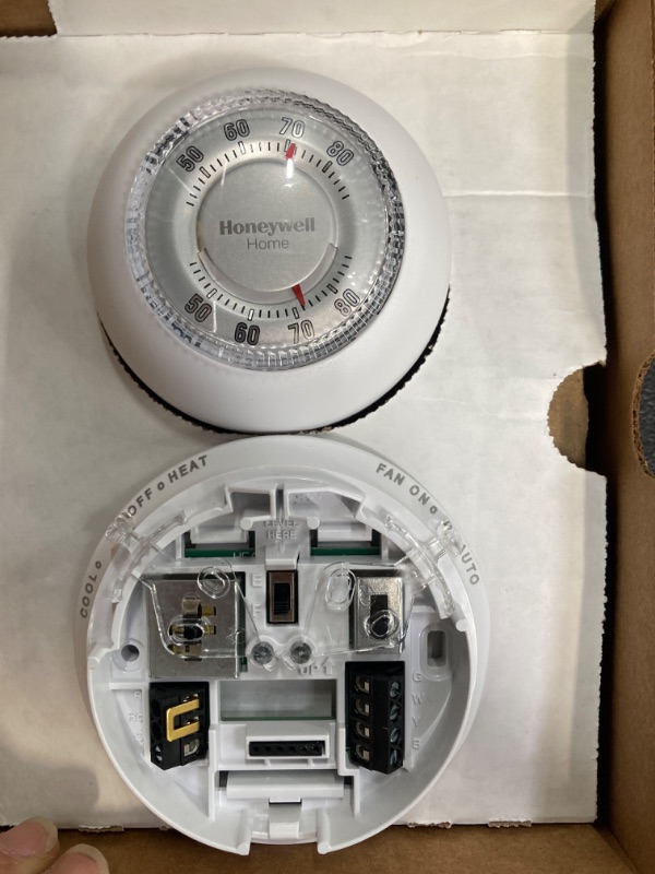 Photo 2 of Honeywell RTH111B1024 Digital Non-Programmable Thermostat