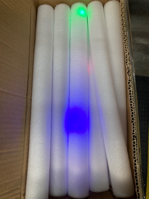 Photo 2 of [ Ultra Bright ] 50 Pcs Giant 16 Inch Foam Glow Sticks Mardi Gras Party Supplies Favors 3 Modes Color Changing Led Light Sticks Glow Batons Glow In The Dark Accessory for Birthday Wedding Mardi Gras