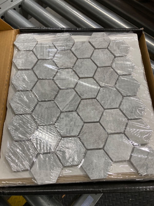 Photo 2 of Everest Gray Hexagon 12 in. x 12 in. x 10mm Glazed Porcelain Mesh-Mounted Mosaic Tile (8 sq. ft./Case)
