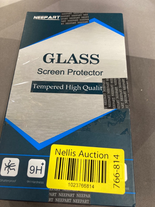 Photo 2 of 4 Pack Tempered Glass Screen Protector for iPhone 15 Pro Max [6.7 inch], Sensor Protection, Dynamic Island Compatible, 9H Tempered Glass Film, Anti-Scratch, Case Friendly, Easy Installation, iPhone 15 Pro Max-6.7 Inch - 2pk