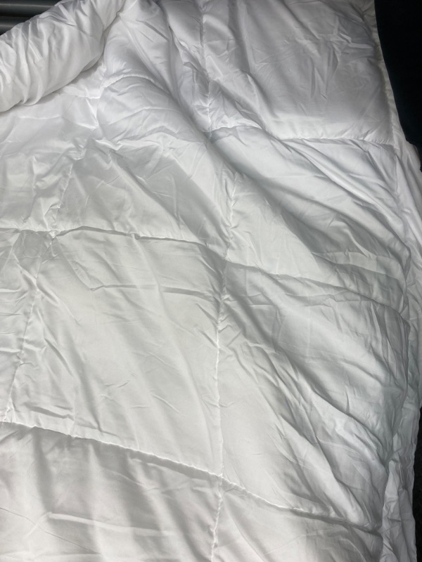 Photo 2 of Utopia Bedding All Season Down Alternative Quilted California King Comforter - Duvet Insert with Corner Tabs - Machine Washable - Bed Comforter – White California King White