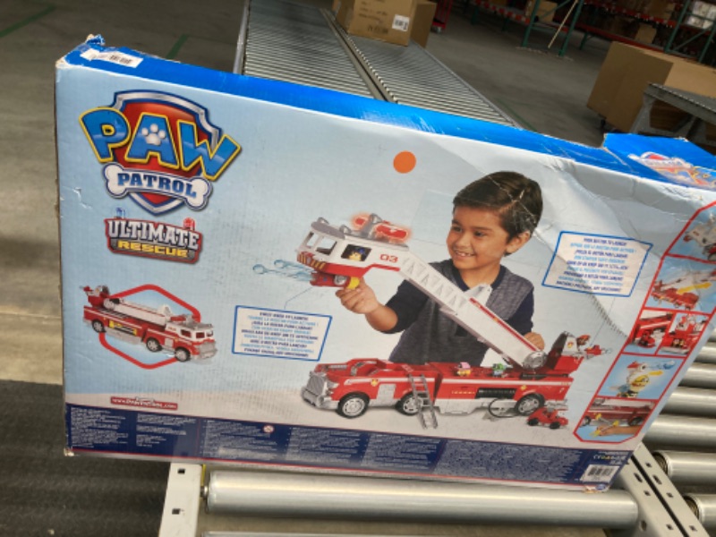 Photo 4 of Paw Patrol Ultimate Firetruck with 6 Pup Figures