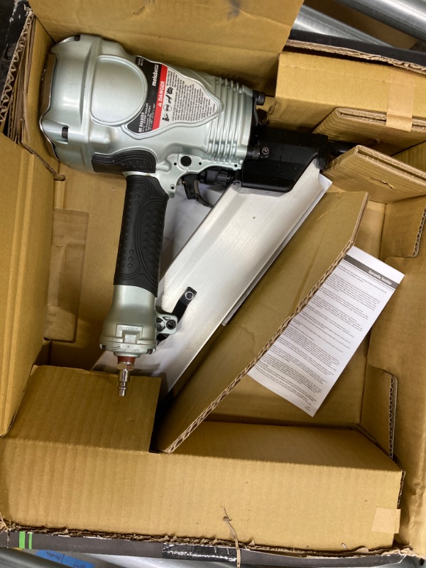 Photo 2 of Metabo HPT Framing Nailer | Pneumatic | For LVL | 2-3/8" to 3-1/2" Plastic Collated Framing Nails | .162", Full Head | 21 Degree | NR90AC5