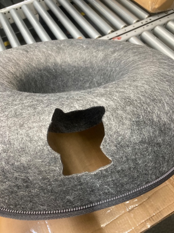 Photo 5 of Cat Tunnel Bed, FULUWT Cat Tunnel with Ventilated Window for Indoor Cats, Cat Cave for Hideaway, Anti-Collapse Felt Donut Tunnel for Small Pets. (24 Inch, Dark Grey)