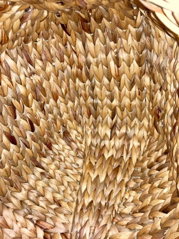 Photo 1 of 4 Pcs Seagrass Handmade Large Woven Storage Basket with Handles Natural Water Hyacinth Laundry Baskets Seagrass Laundry Hamper Wicker Blanket for Living Room Bathroom Dirty Clothes Toys Nursery