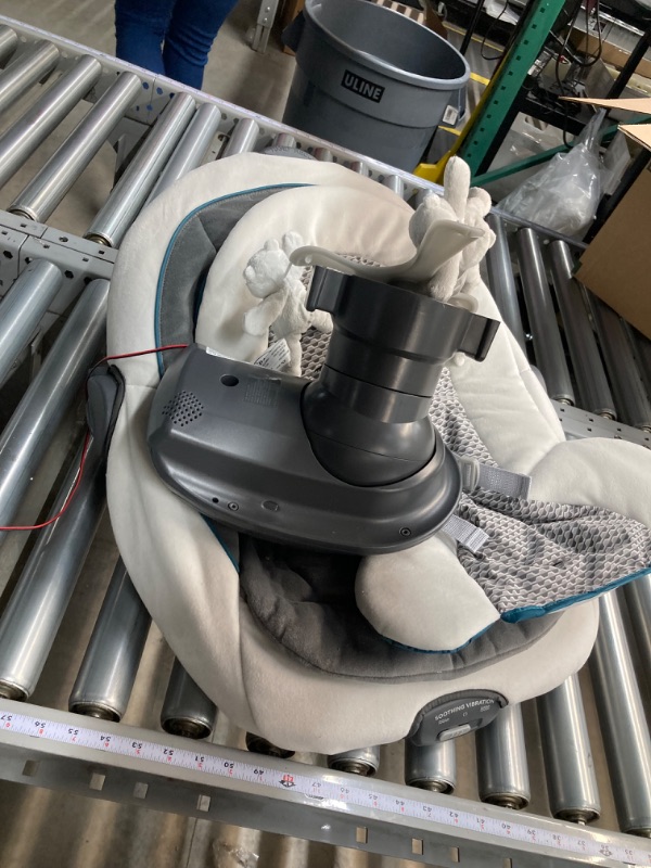 Photo 1 of Graco DuetConnect LX Seat & Bouncer, Redmond https://a.co/d/i4y1Ivk