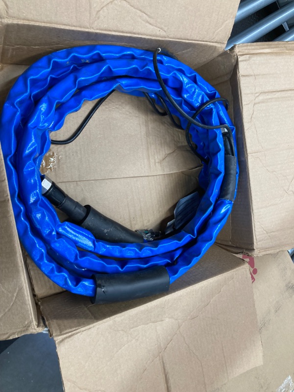 Photo 2 of Camco 12-Foot Heated Drinking Water Hose | Features Water Line Freeze Protection Down to -40°F/C, an Energy-Saving Thermostat, and Includes Adapter for Connection to Either End of Hose (22920) https://a.co/d/jizlr0X