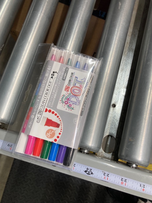 Photo 2 of Kuretake TC-6100/6V Water-Based Pen ZIG Clean Color Dot 6 Colors red 6 colors