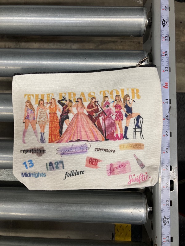 Photo 1 of Album Inspired Gift Cosmetic Bag Gifts for Music Lovers Toiletry Bag Singer Merchandise Birthday Graduation Mothers Day Makeup Bag Singer Fan Gift for Women Teens Girl Fans Friend Daughter Niece