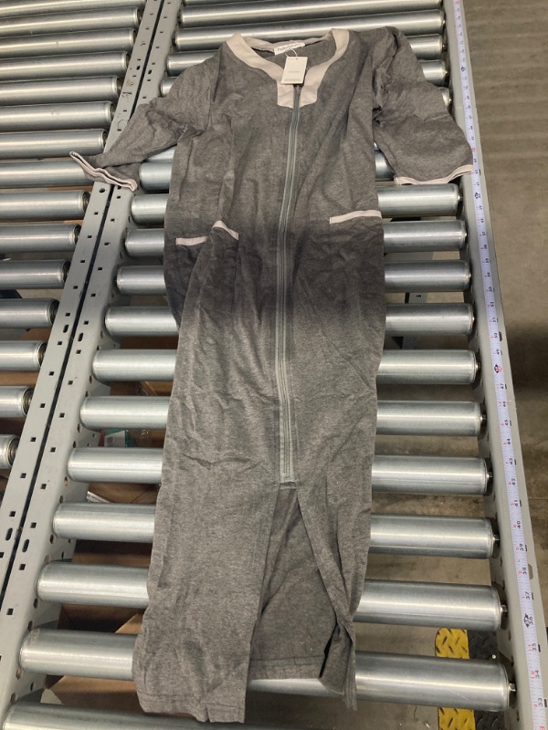 Photo 1 of Pabumbubu Bathrobe for Women 3/4 Sleeves Zip Up Robe Loungewear Housecoat Print Sleepwear Nightgown with Pockets